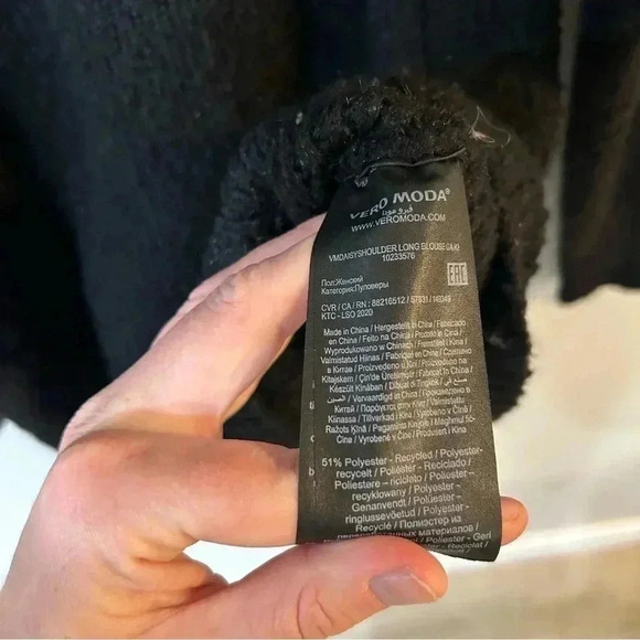 Vero Moda Daisy Wide Shoulder Tunic Pullover Sweater - Picture 5 of 6